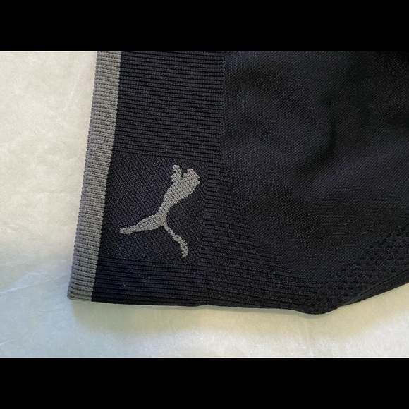 Puma 2 pack sports bras, one black, the other white.  Small - Picture 3 of 8